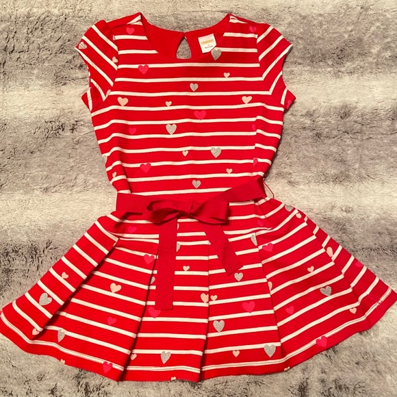 Girls dress - Picture 1 of 3